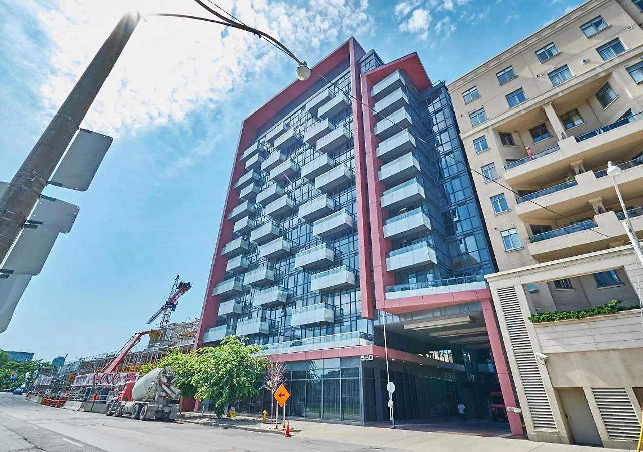 Opal Suite Toronto 0*,